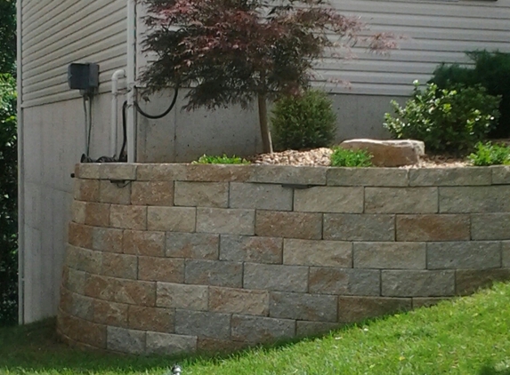 AAA Landscaping - Saint Louis, MO