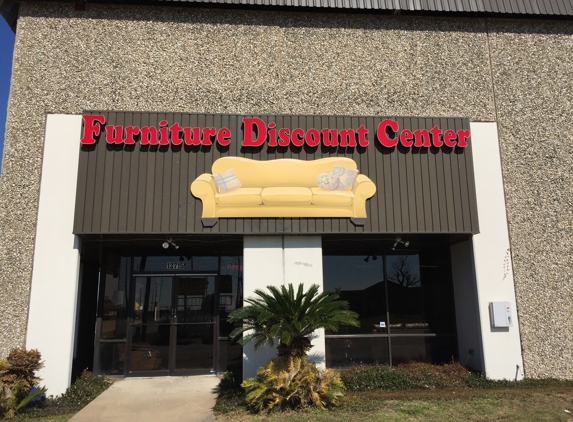 FURNITURE DISCOUNT CENTER - Stafford, TX