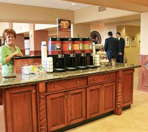 Hampton Inn & Suites Youngstown-Canfield - Canfield, OH