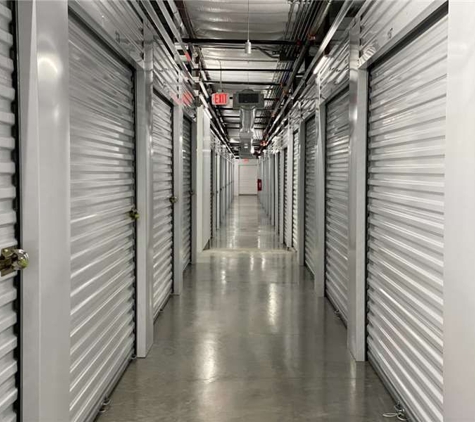 Extra Space Storage - Arlington, TX