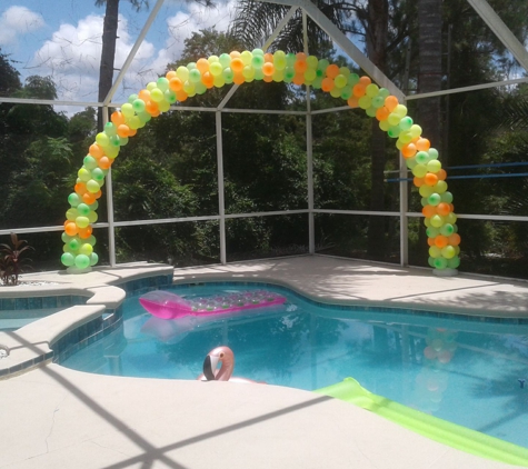 Balloon Entertainment - Deltona, FL. Balloon Arch