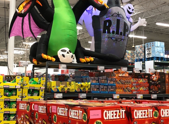 BJ's Wholesale Club - Derby, CT