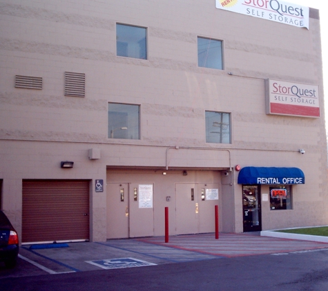 StorQuest Self Storage - Los Angeles, CA