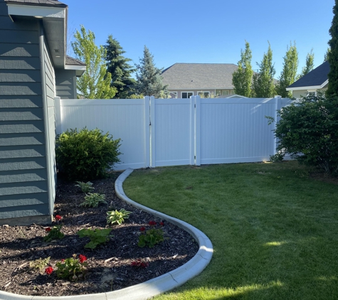 Pacheco’s Lawn Care & Fencing