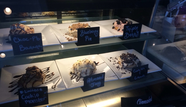 Cinnaholic - Las Vegas, NV