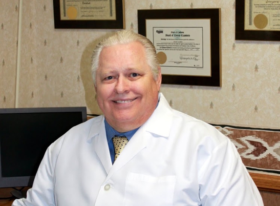 Gregory C Skinner, DDS - Hemet, CA