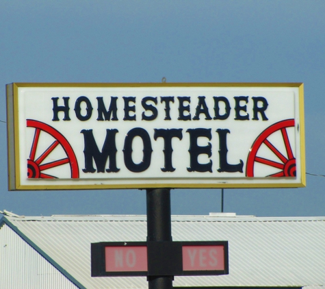 Homesteader Motel - Saint Francis, KS