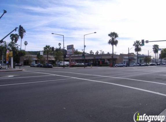 Four Seasons Produce & Deli - Glendale, CA