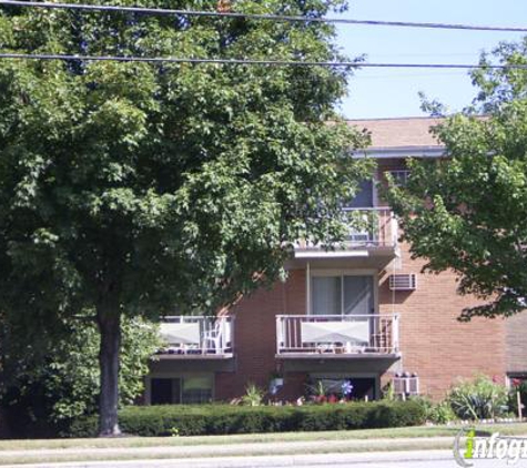 Fairview Village Apartments - Cleveland, OH