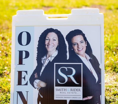 Tiffany Rider & Maria Di Lorenzo Smith, REALTOR - Newberg, OR