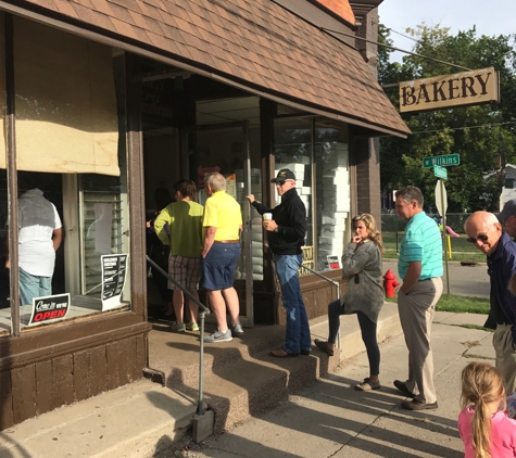 Hinkley Bakery - Jackson, MI