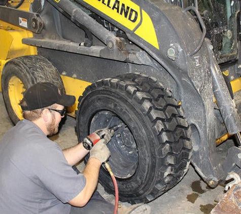 Bauer Built Tire & Service - West Burlington, IA