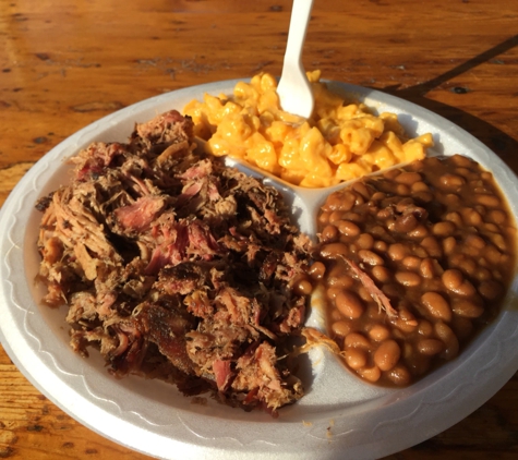 Henry's Smokehouse - Greenville, SC