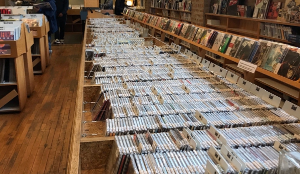 Shuga Records - Chicago, IL