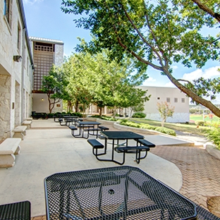 TMI Episcopal - San Antonio, TX. Coates Hall Courtyard