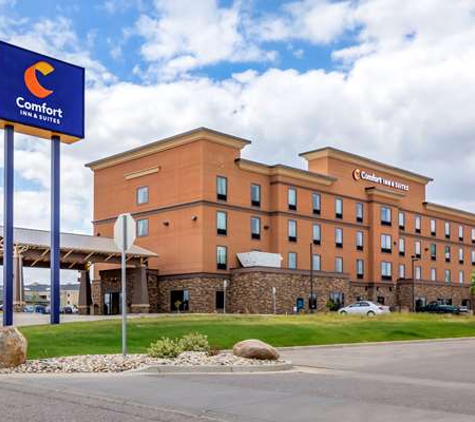 Comfort Inn & Suites - Minot, ND