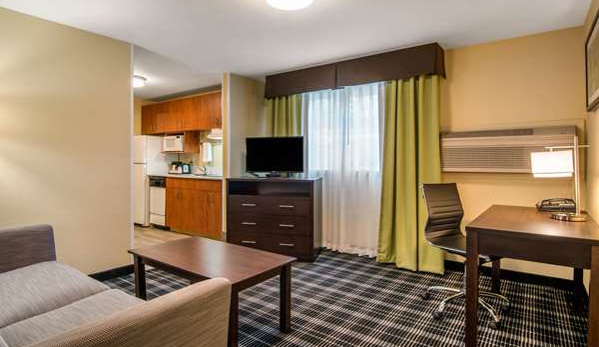 Quality Inn & Suites - Albany, OR