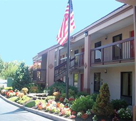 Red Roof Inn - Kingsport, TN