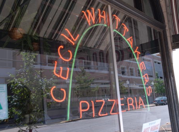 Cecil Whittakers Pizzeria - Saint Charles, MO