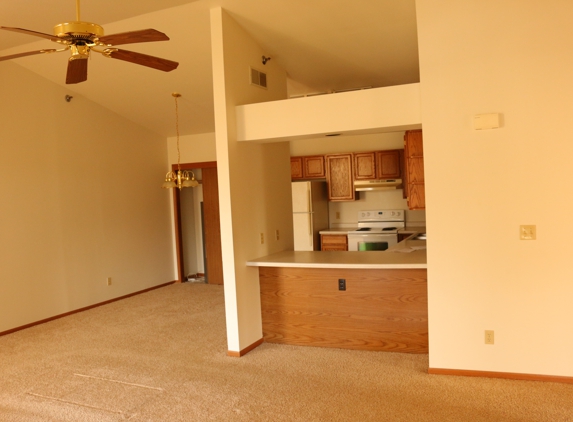 Hawthorne Meadows Apartments - New Berlin, WI. All upper units have cathedral ceilings.