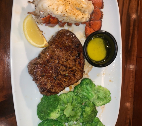 LongHorn Steakhouse - Jensen Beach, FL