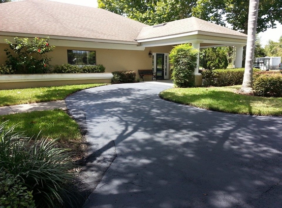 Tapley Sealcoating and Striping LLC - Inverness, FL