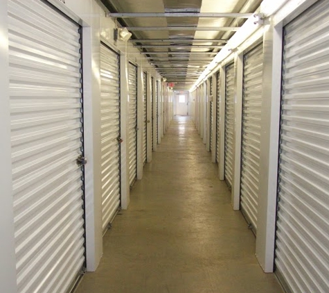Storesmart Self Storage - Fayetteville, NC
