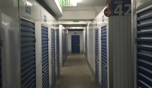 ezStorage - Baltimore, MD