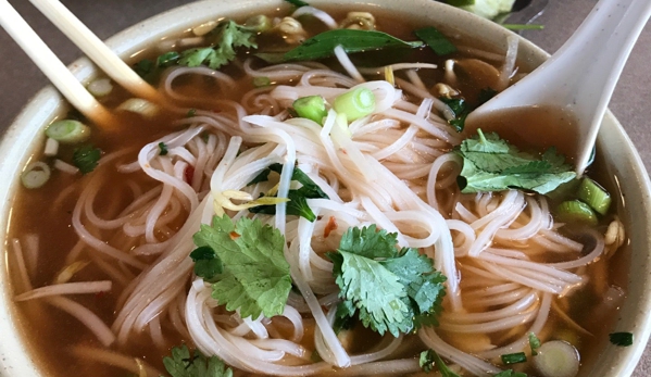 Pho Yen Restaurant - Friendswood, TX