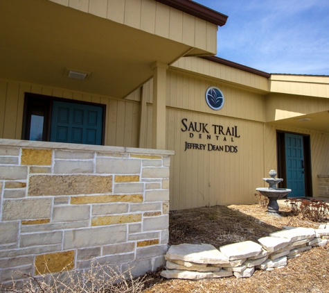 Sauk Trail Dental - Saukville, WI