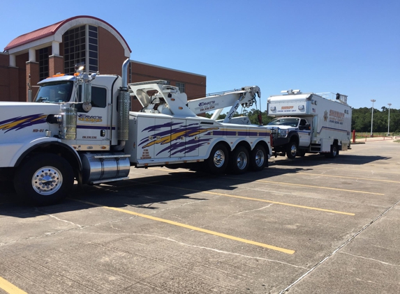 Erics Towing and Recovery, Houston Texas - Houston, TX. Eric's Towing and Recovery 50 Ton Tow Truck