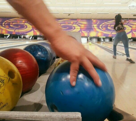 Chaparral Lanes - San Dimas, CA