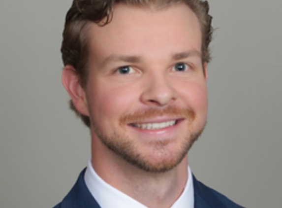 Edward Jones - Financial Advisor: Benjamin Baker - Saint Louis, MO