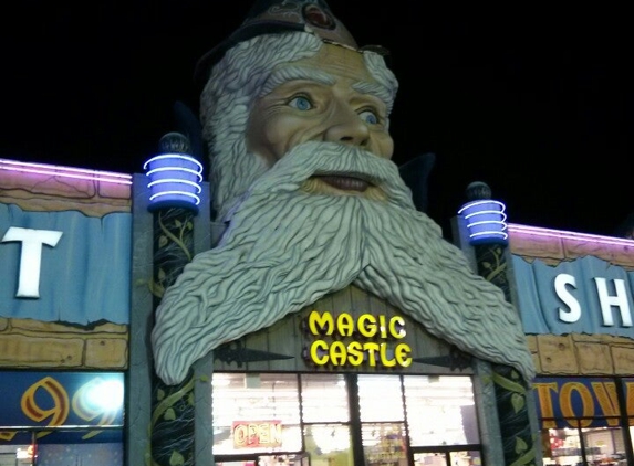 Majic Castle Gift Kingdom - Kissimmee, FL