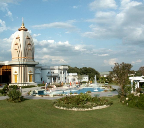 Radha Madhav Dham - Austin, TX