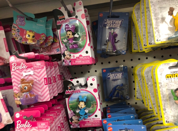 Dollar Tree - Temecula, CA