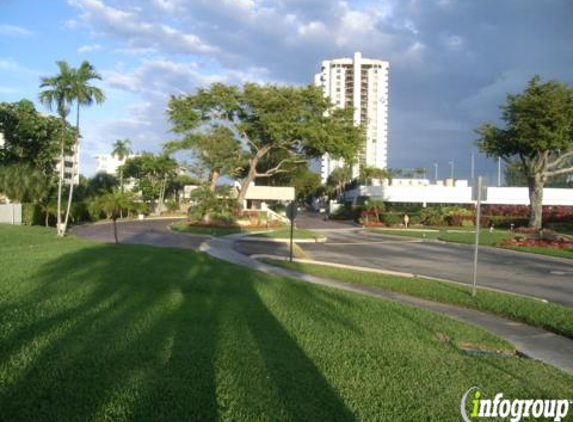 Cricket Club Condominium Inc - Miami, FL