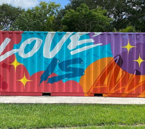 Sprays and Strokes - Miami, FL. Mural done on a storage container