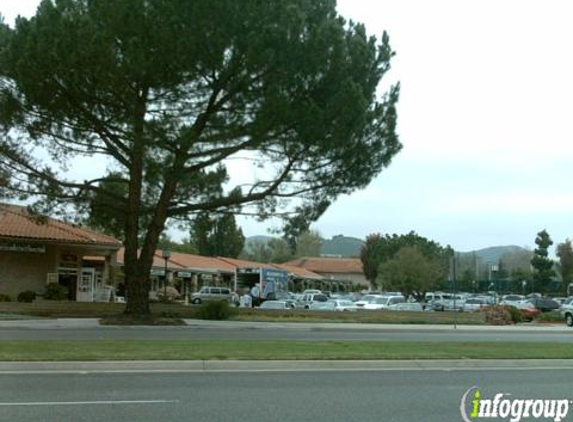 Etorna Restaurant - Westlake Village, CA