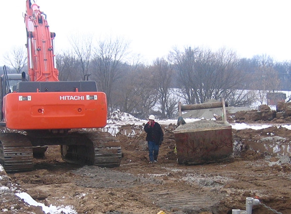 Roedl A A Excavating Inc - Beaver Dam, WI