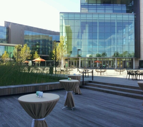 Bill & Melinda Gates Foundation Discovery Center - Seattle, WA