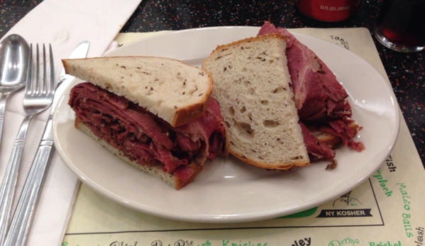 Ben's Kosher Deli - Carle Place, NY