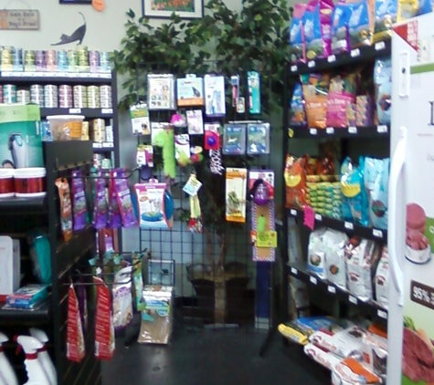 Paw Prints Pet Supplies - Henderson, NV