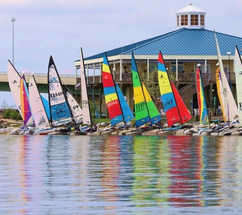 Ocean Springs Yacht Club - Ocean Springs, MS