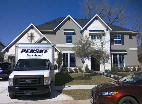 Three Texan Movers - Sealy, TX