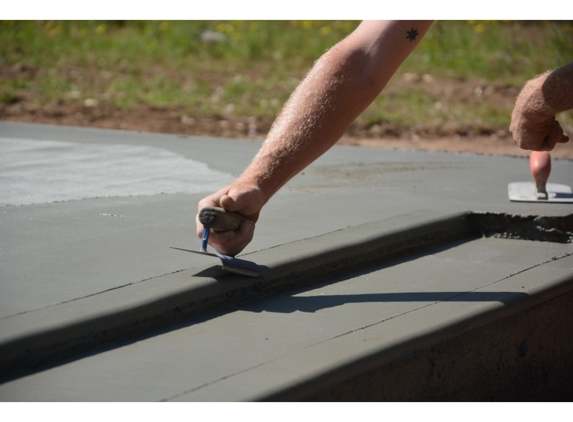 D & M Brown Concretors - Windsor, NSW