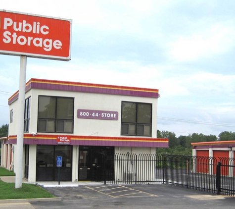 Public Storage - Saint Charles, MO