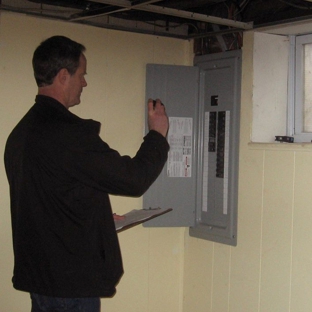 Appraisal Xperts - Moorestown, NJ. Inspecting Electrical Panel