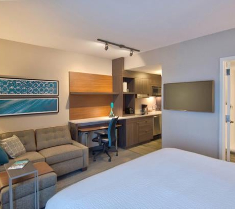 TownePlace Suites by Marriott Miami Airport - Miami, FL