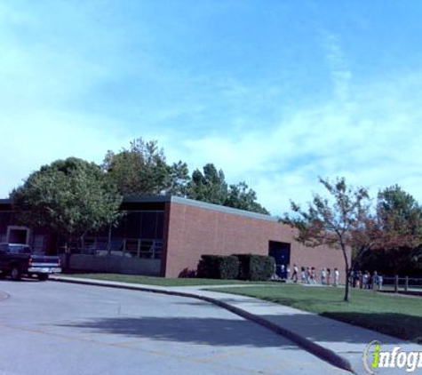 Hillis Elementary School - Des Moines, IA